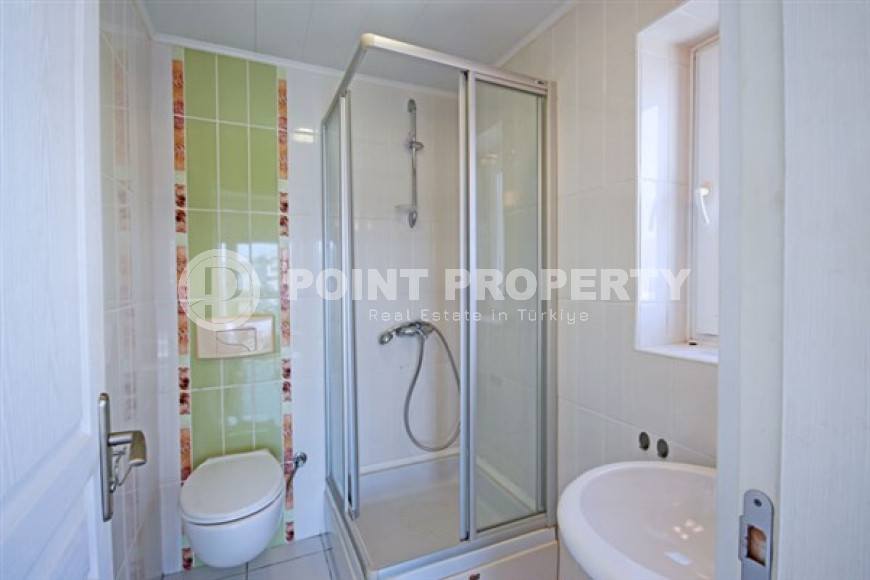 Bright three-room apartment on the 10th floor of a residential complex, Mahmutlar, Alanya-id-3378-photo-14