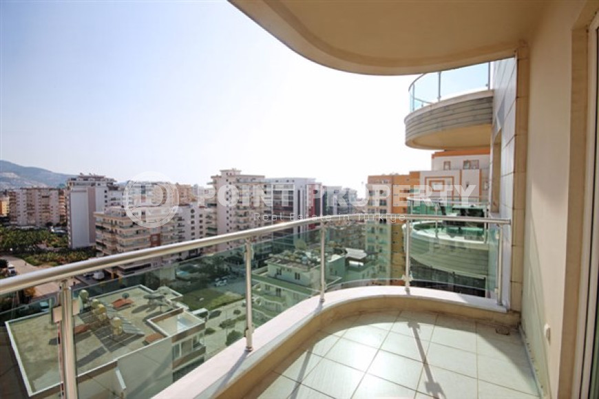 Bright three-room apartment on the 10th floor of a residential complex, Mahmutlar, Alanya-id-3378-photo-15