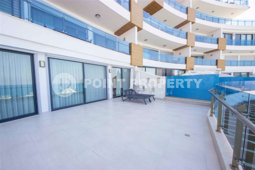 Апартаменты 2+1 с потрясающим видом на Средиземное море в комплексе Премиум класса в районе Конаклы, 156 м2.-id-1299-фото-23