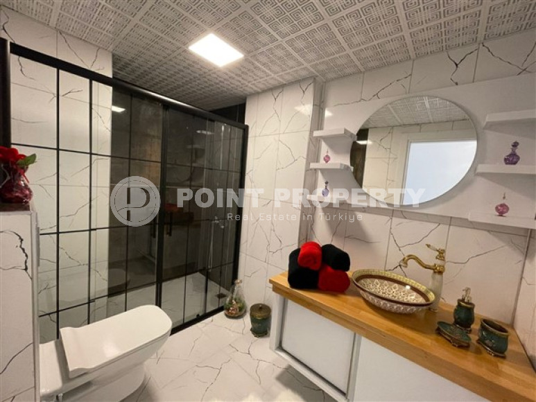 Spacious four-room apartment 120 m2 in the Mahmutlar area, 50 meters from the sea-id-3383-photo-10