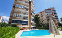 Comfortable three-room apartment with two balconies, Mahmutlar district-id-3385-photo-2