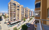 Comfortable three-room apartment with two balconies, Mahmutlar district-id-3385-photo-3