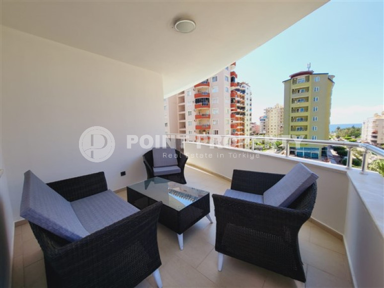 Comfortable three-room apartment with two balconies, Mahmutlar district-id-3385-photo-5