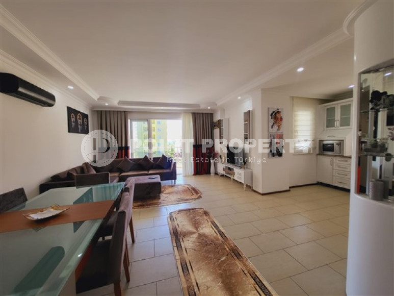 Comfortable three-room apartment with two balconies, Mahmutlar district-id-3385-photo-17