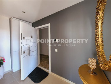 Small two-room apartment 70 m2 with furniture in Mahmutlar area-id-3388-photo-3