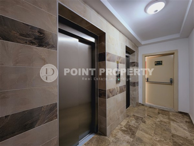 Small two-room apartment 70 m2 with furniture in Mahmutlar area-id-3388-photo-13