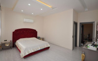 Luxurious four-room apartment with a separate kitchen 3+1 in the prestigious Oba district. 200 m2-id-1300-photo-10