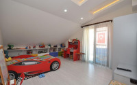 Luxurious four-room apartment with a separate kitchen 3+1 in the prestigious Oba district. 200 m2-id-1300-photo-13