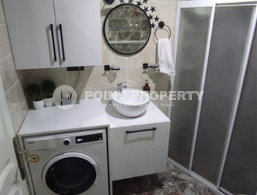 Stylish 1+1 apartment with furniture and designer renovation, Mahmutlar, Alanya-id-3392-photo-5