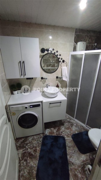 Stylish 1+1 apartment with furniture and designer renovation, Mahmutlar, Alanya-id-3392-photo-5