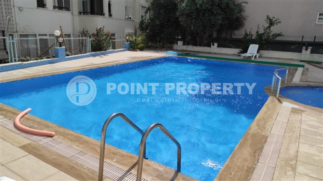 Stylish 1+1 apartment with furniture and designer renovation, Mahmutlar, Alanya-id-3392-photo-10