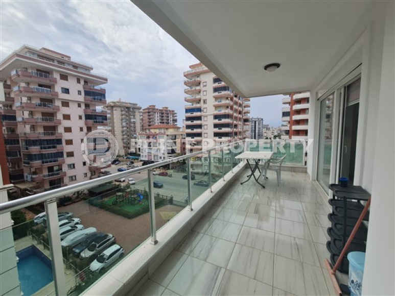 Bright 1+1 apartment with an area of 75 m² in a residential complex by the sea, Mahmutlar, Alanya-id-3393-photo-5