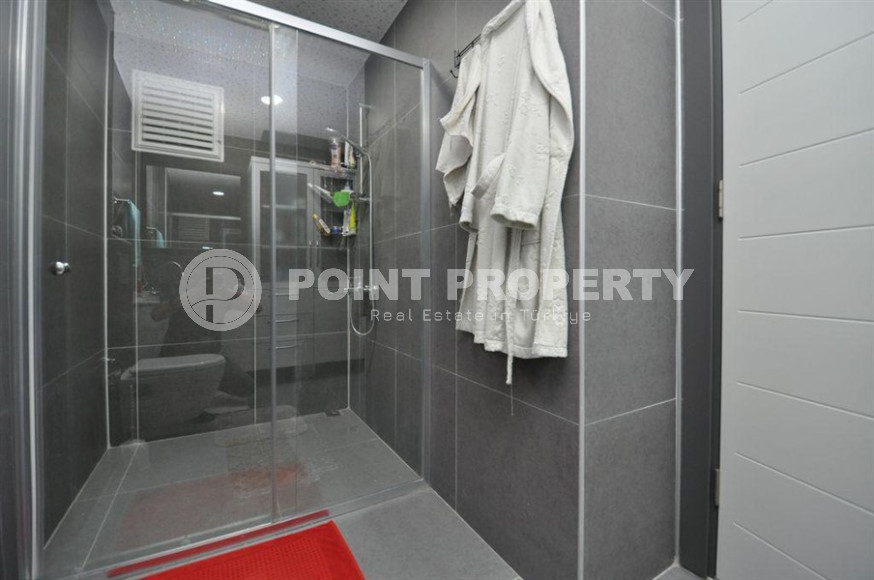 Luxurious four-room apartment with a separate kitchen 3+1 in the prestigious Oba district. 200 m2-id-1300-photo-17