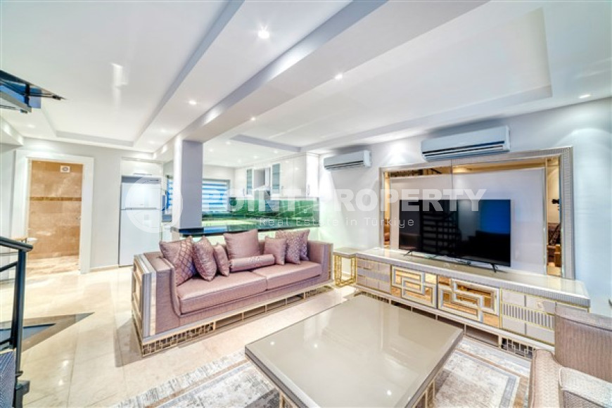 Видовая вилла 5+1 всего в 800 метрах от моря, Демирташ, Аланья-id-3394-фото-14