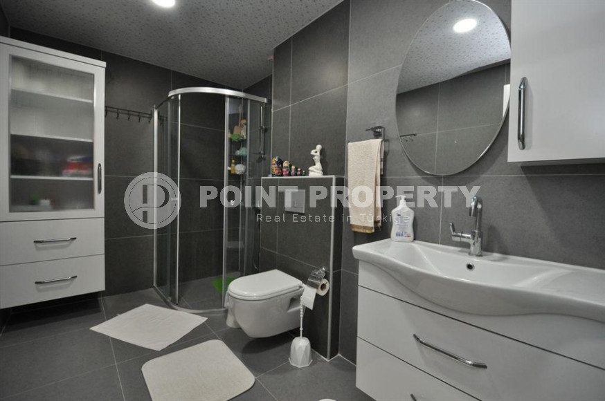 Luxurious four-room apartment with a separate kitchen 3+1 in the prestigious Oba district. 200 m2-id-1300-photo-18