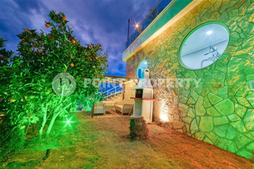 Видовая вилла 5+1 всего в 800 метрах от моря, Демирташ, Аланья-id-3394-фото-17