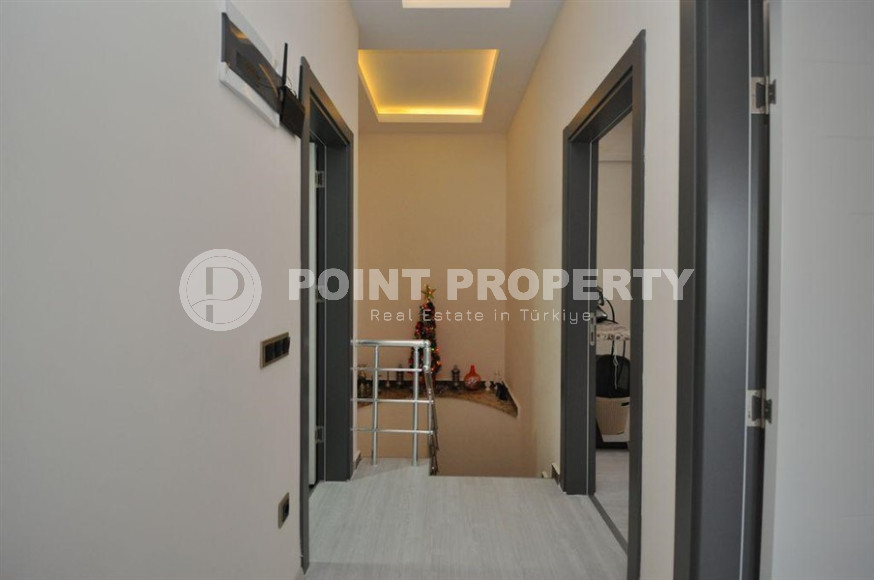 Luxurious four-room apartment with a separate kitchen 3+1 in the prestigious Oba district. 200 m2-id-1300-photo-19