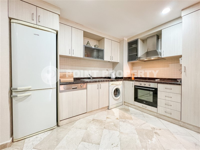 Elegant three-room apartment with furniture in the Mahmutlar area, 200 meters from the central streets-id-3403-photo-6