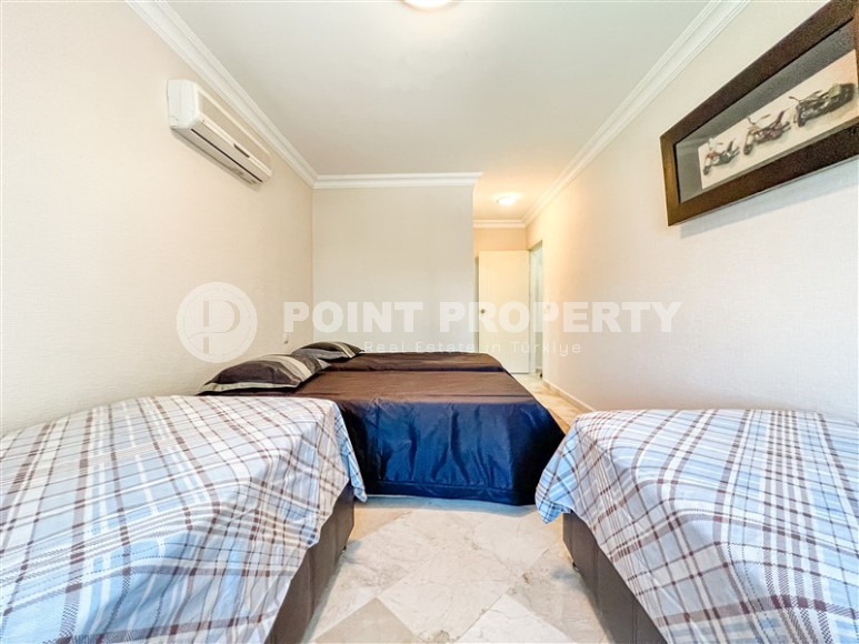 Elegant three-room apartment with furniture in the Mahmutlar area, 200 meters from the central streets-id-3403-photo-11