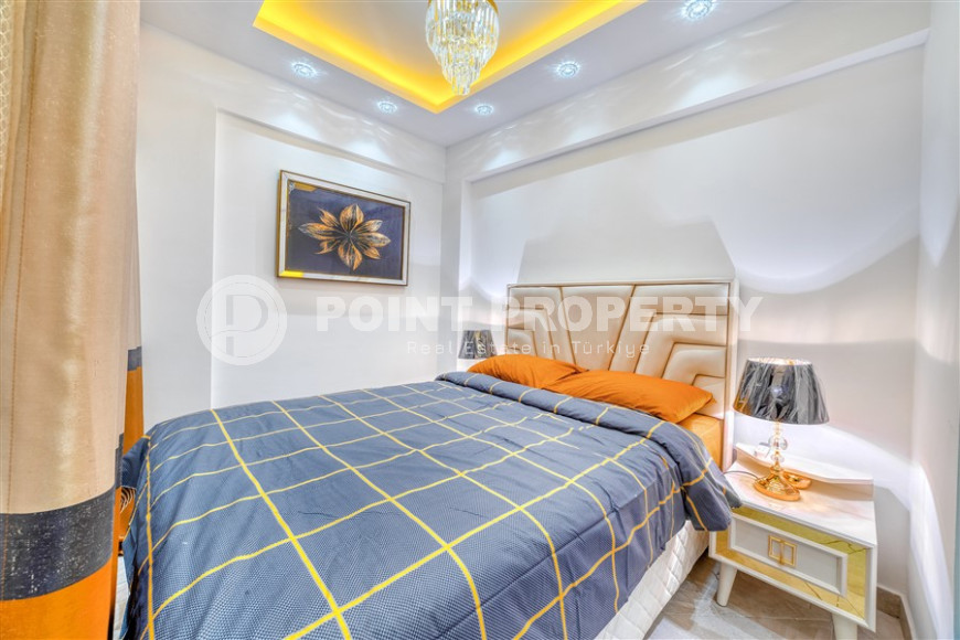Standard apartment 1+1 with an area of 55 m² 50 meters from the beach, center, Alanya-id-3408-photo-8