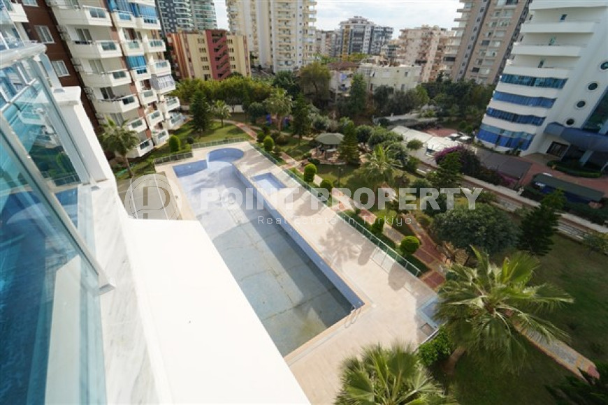 Inexpensive two-room apartment 65 m2 with furniture, Mahmutlar district-id-3414-photo-12