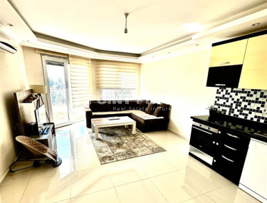 Небольшая двухкомнатная квартира 60 м2 на первом этаже дома, центр Аланьи-id-3415-фото-5