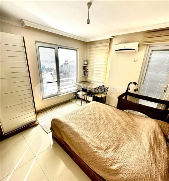 Небольшая двухкомнатная квартира 60 м2 на первом этаже дома, центр Аланьи-id-3415-фото-12