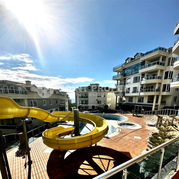 Небольшая двухкомнатная квартира 60 м2 на первом этаже дома, центр Аланьи-id-3415-фото-22