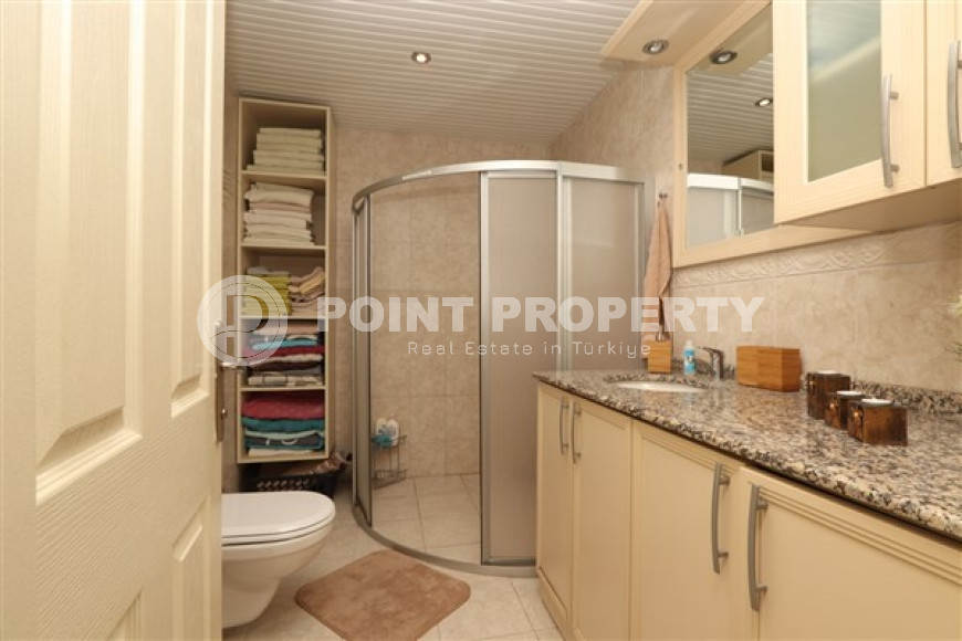 Готовая к проживанию квартира с площадью 110 м2 в доме 2006 года, район Оба-id-3418-фото-16