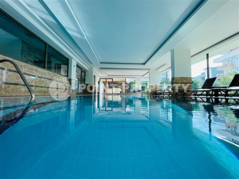 Huge 5+1 penthouse 230 m2 with two balconies and terraces, Oba district-id-3428-photo-22