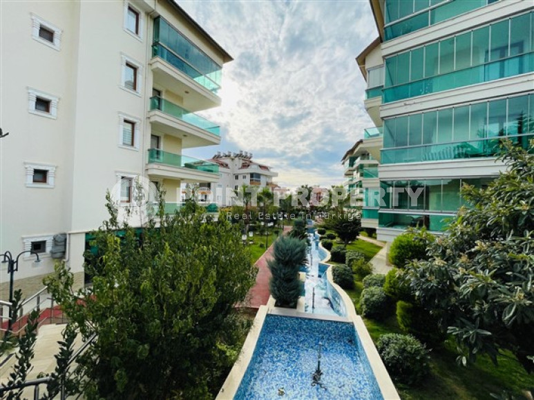Huge 5+1 penthouse 230 m2 with two balconies and terraces, Oba district-id-3428-photo-26