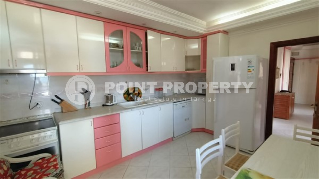 Ухоженная четырехкомнатная квартира 160 м2, в центре Аланьи в двух минутах от Средиземного моря-id-3430-фото-12