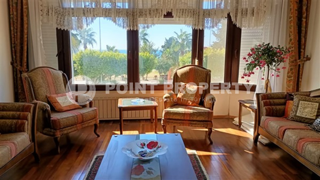 Ухоженная четырехкомнатная квартира 160 м2, в центре Аланьи в двух минутах от Средиземного моря-id-3430-фото-14