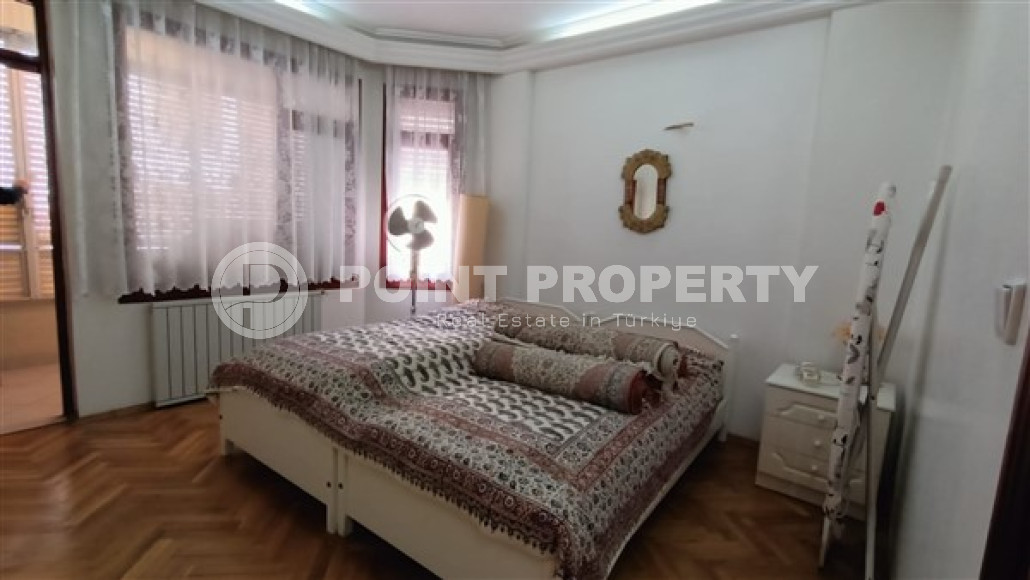 Ухоженная четырехкомнатная квартира 160 м2, в центре Аланьи в двух минутах от Средиземного моря-id-3430-фото-23