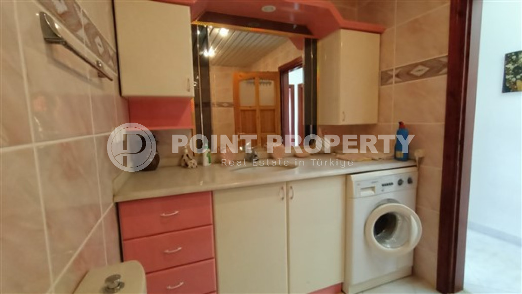 Ухоженная четырехкомнатная квартира 160 м2, в центре Аланьи в двух минутах от Средиземного моря-id-3430-фото-24