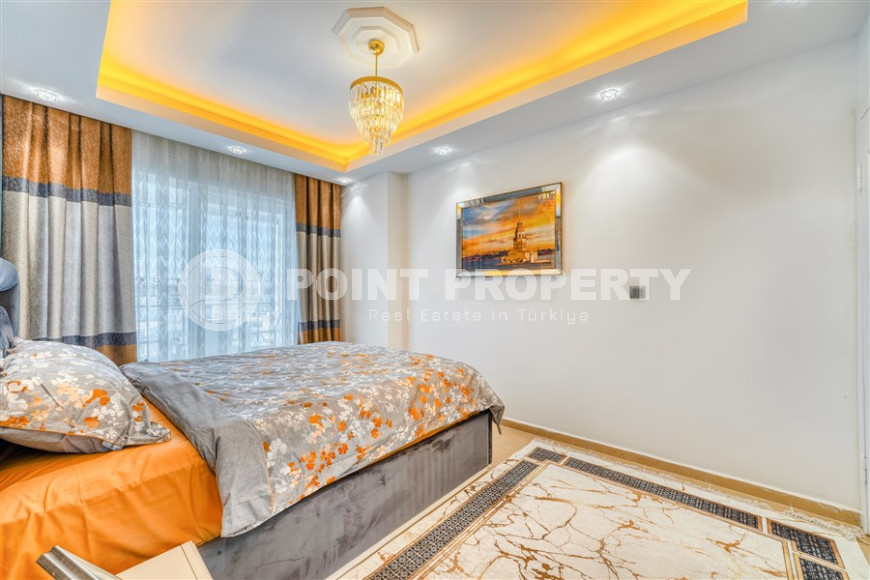 Изысканная двухкомнатная квартира 60 м2 в районе Демирташ, в 50 метрах от моря-id-3436-фото-13