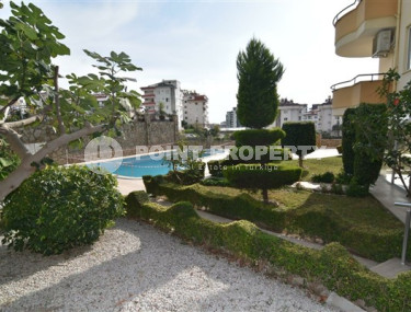 Comfortable penthouse 190 m2 with two bathrooms, in the Cikcilli area-id-3437-photo-4