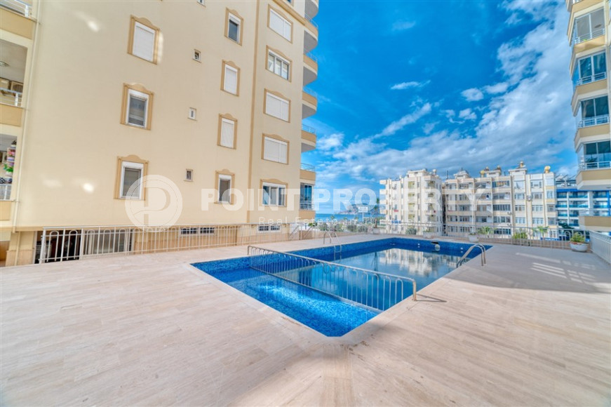 Видовая квартира 110 м2 с мебелью в 50 метрах от моря, район Тосмур-id-3440-фото-10