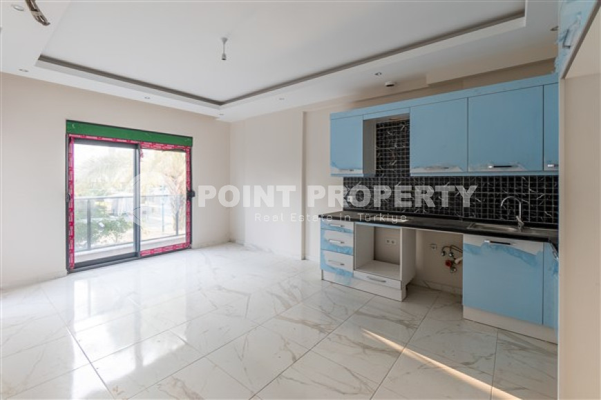 Недорогие двухкомнатные апартаменты в районе Кестель, в 250 метрах от Средиземного моря-id-3446-фото-9