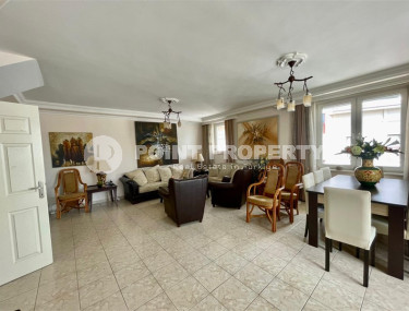 Spacious furnished duplex 4+1, 210m² with stunning panorama of the Toros Mountains in the center of Alanya-id-1304-photo-5