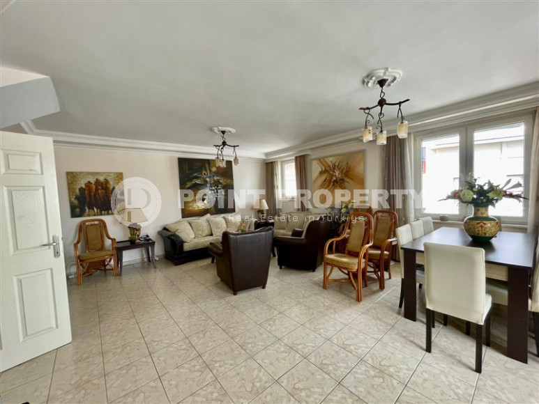 Spacious furnished duplex 4+1, 210m² with stunning panorama of the Toros Mountains in the center of Alanya-id-1304-photo-5