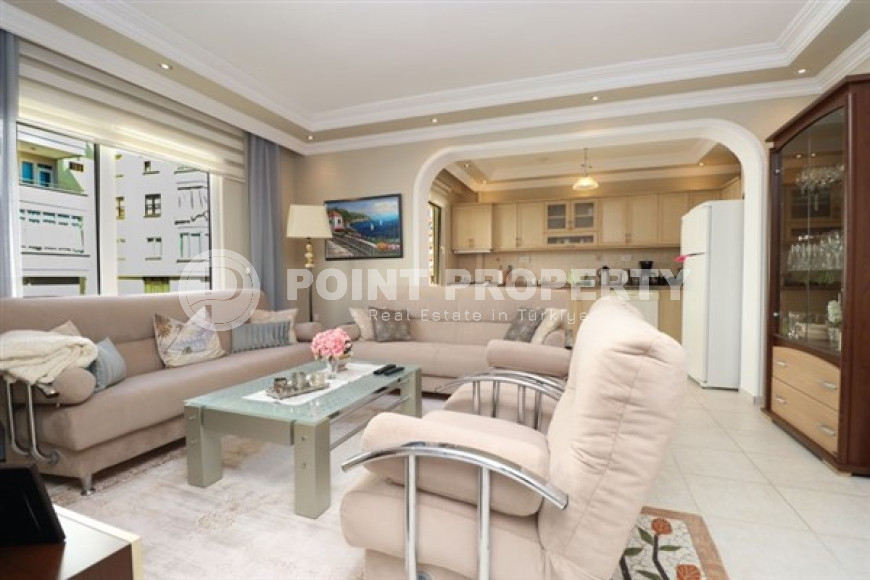 Меблированный пятикомнатный пентхаус с двумя балконами, центр Аланьи-id-3449-фото-5