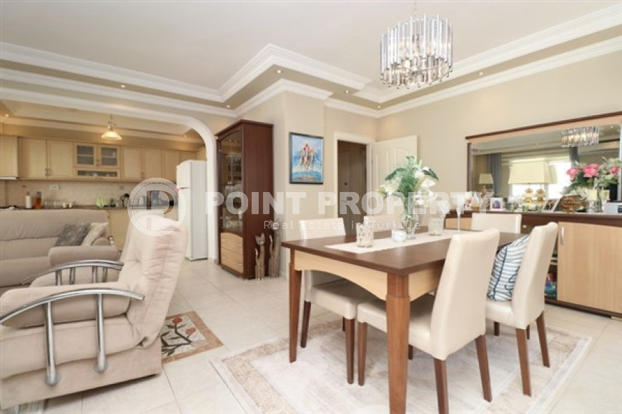 Меблированный пятикомнатный пентхаус с двумя балконами, центр Аланьи-id-3449-фото-8