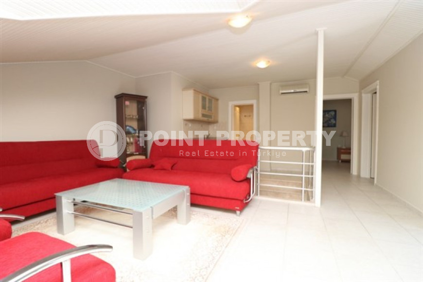 Меблированный пятикомнатный пентхаус с двумя балконами, центр Аланьи-id-3449-фото-15