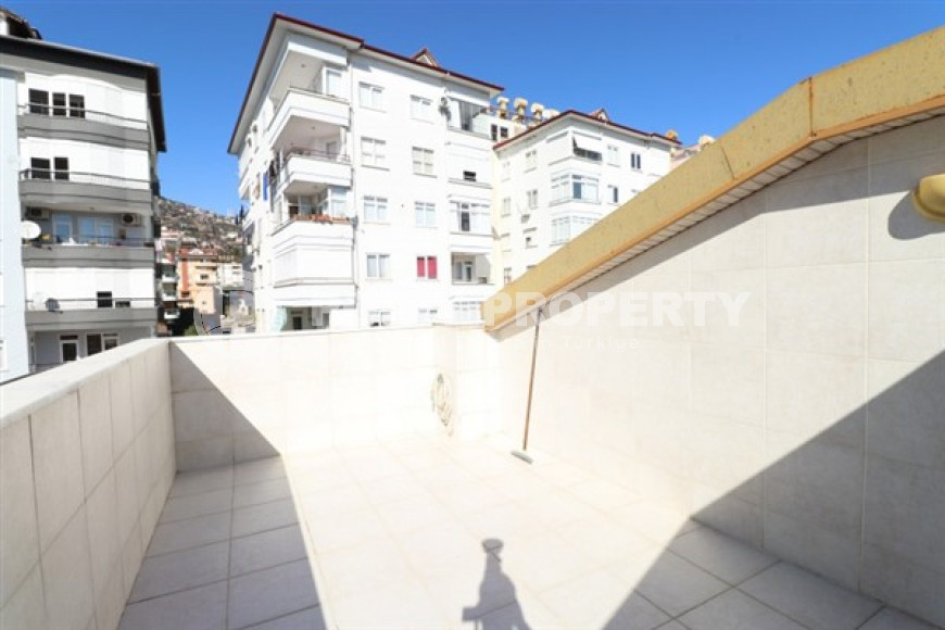 Меблированный пятикомнатный пентхаус с двумя балконами, центр Аланьи-id-3449-фото-25