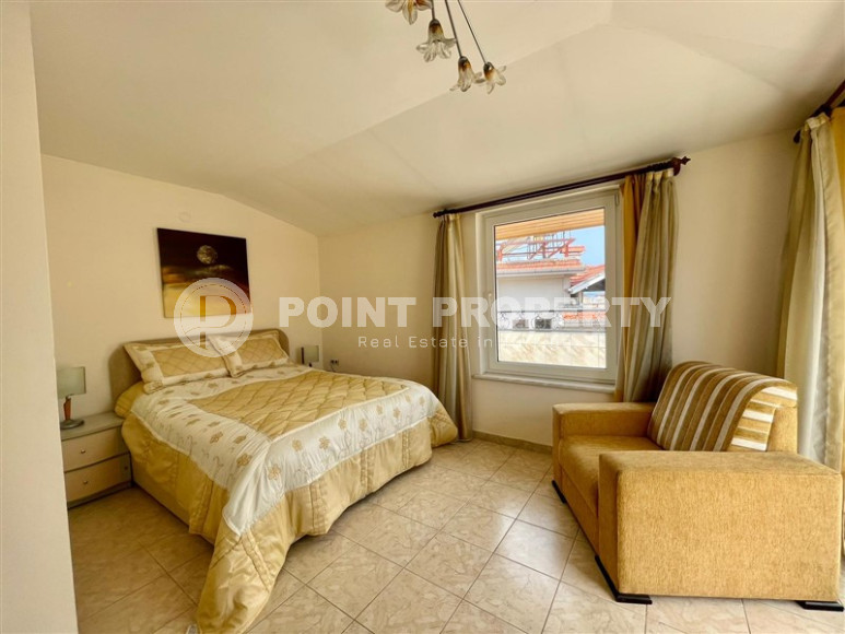 Spacious furnished duplex 4+1, 210m² with stunning panorama of the Toros Mountains in the center of Alanya-id-1304-photo-12