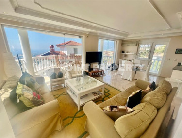 Three-storey villa with an area of 250 m2 in the Kargicak area, near the Taurus Mountains-id-3454-photo-3