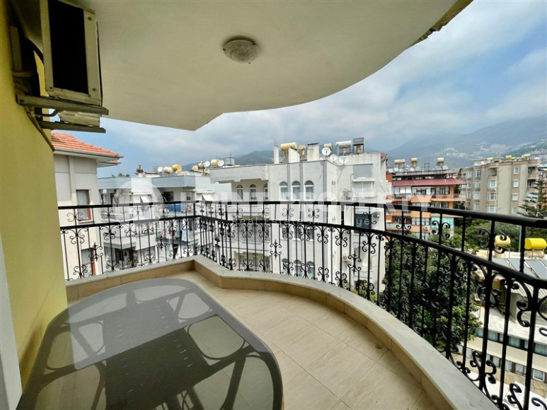 Spacious furnished duplex 4+1, 210m² with stunning panorama of the Toros Mountains in the center of Alanya-id-1304-photo-19