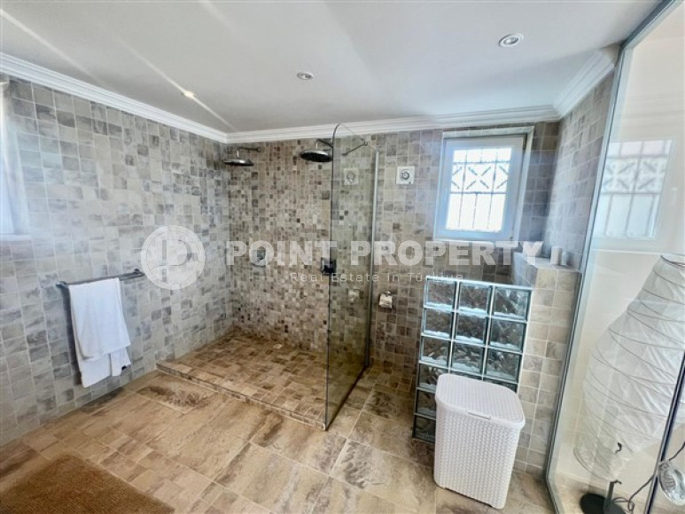 Трёхэтажная вилла с площадью 250 м2 в районе Каргыджак, вблизи Торосских гор-id-3454-фото-8