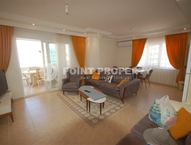 Three-room apartment with a swimming pool in the lower part of the Oba district, 75 m2-id-1305-photo-2
